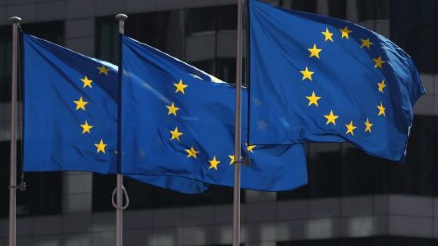 Ξεκινά η “επιδρομή” της Ε.Ε στην αγορά των πράσινων ομολόγων